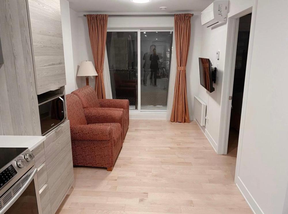 Le Bijou Airhome One Or Two Bedroom Suite مونتريال المظهر الخارجي الصورة